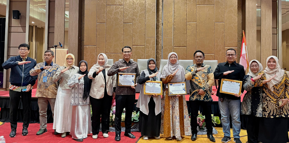 Kanwil III KPPU Paparkan Kewenangan KPPU dalam Seminar Nasional Central Analisis Strategis (CAS) di Karawang